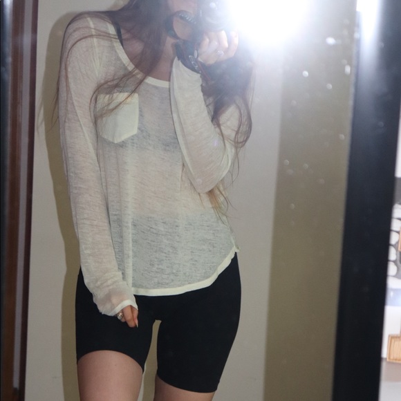 Sheer Yellow A&F Longs Sleeve Tee - Picture 6 of 7